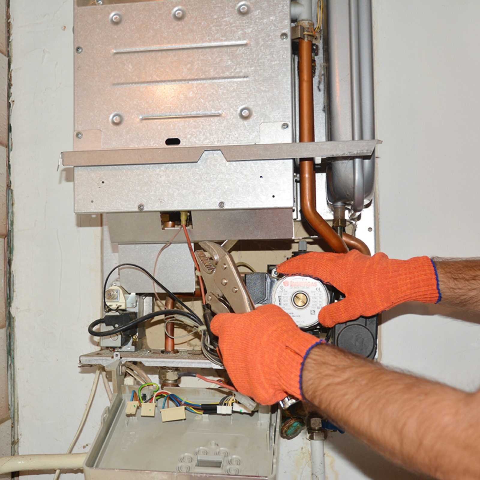 Services de Bricolage à Domicile Réparations Rapides Quick Bricolage — free download